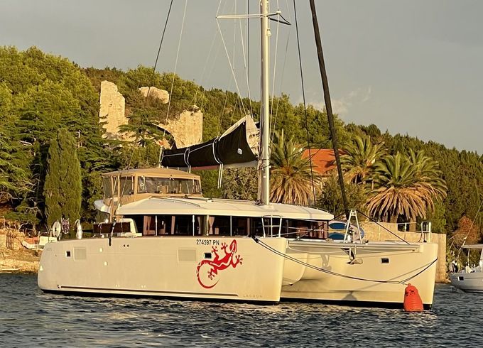Lagoon 450 S