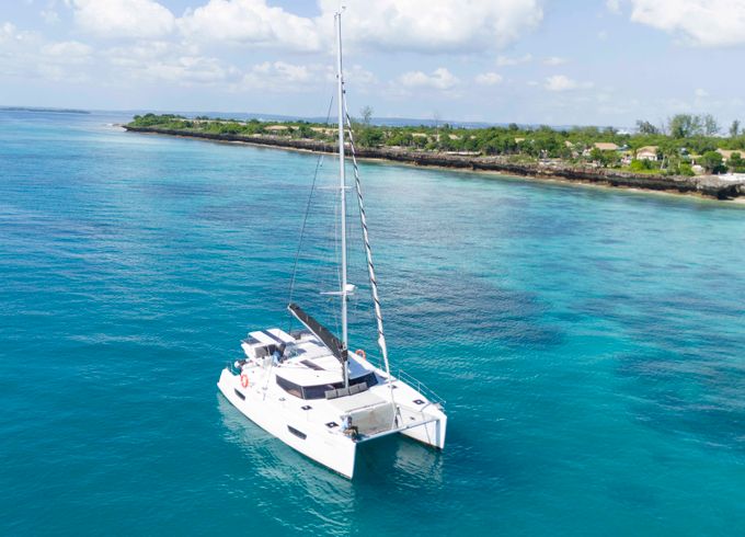 Fountaine Pajot Helia 44