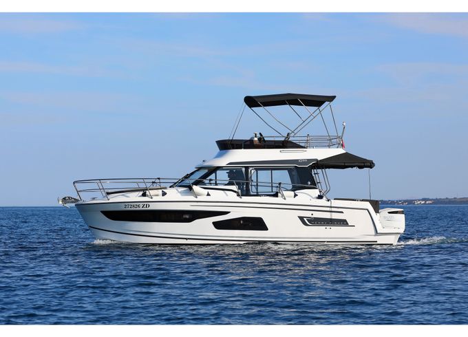 Jeanneau Merry Fisher 1095 Fly