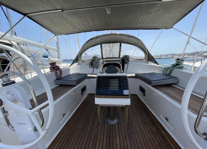 Bavaria Cruiser 51