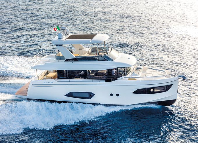 Absolute Yachts Navetta 52