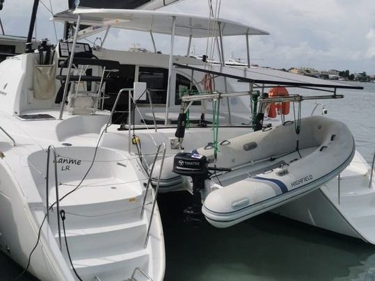 Lagoon 380 (4 Cab.)