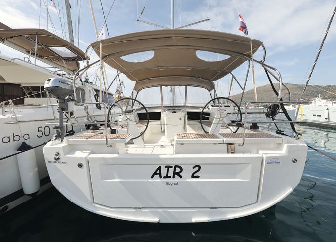 Beneteau Oceanis 46.1