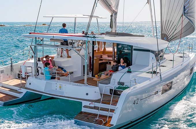 Lagoon 42
