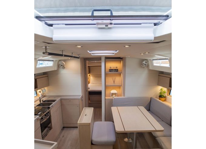 Beneteau Oceanis 46.1