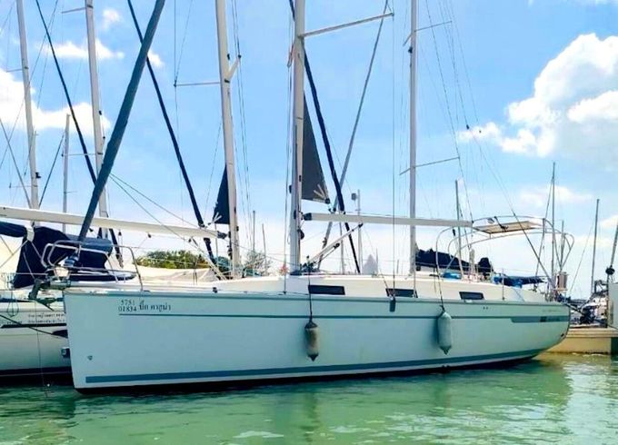 Bavaria Cruiser 32