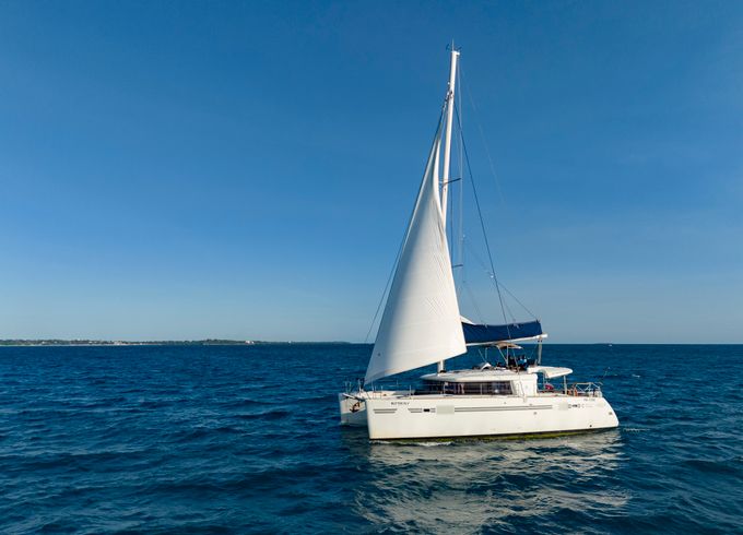 Lagoon 450 F