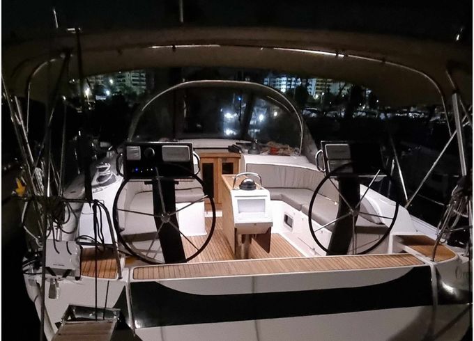 Bavaria Cruiser 51 (5 Cab.)