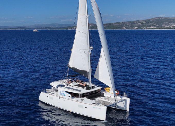 Lagoon 450 F