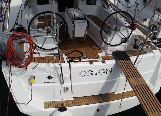 Jeanneau Sun Odyssey 379