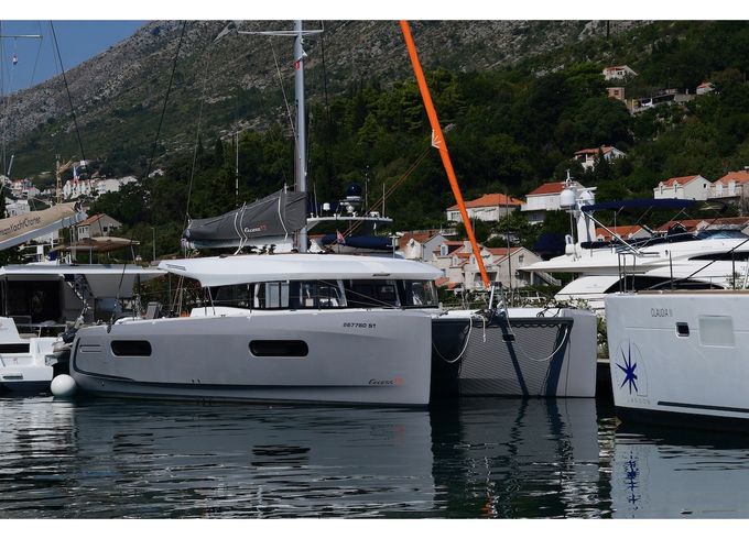 Excess Catamarans Excess 12
