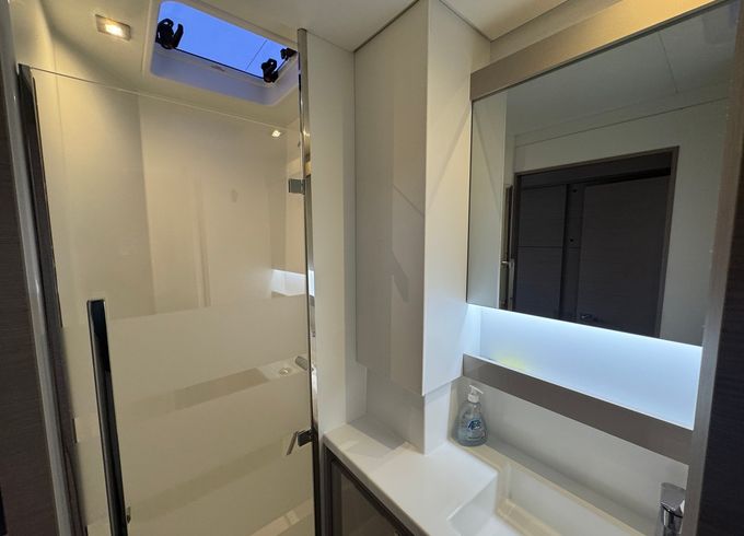 Fountaine Pajot Aura 51