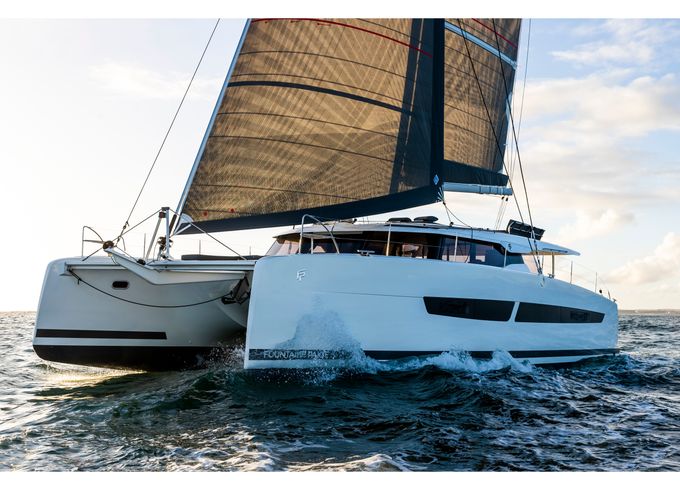 Fountaine Pajot Aura 51