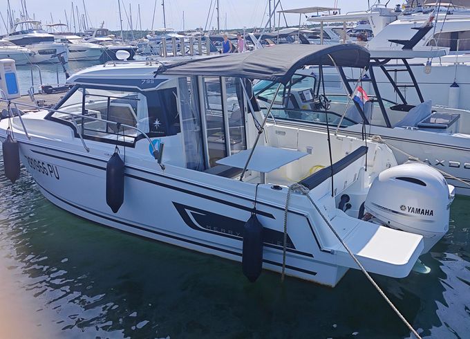 Jeanneau Merry Fisher 795 Series 2