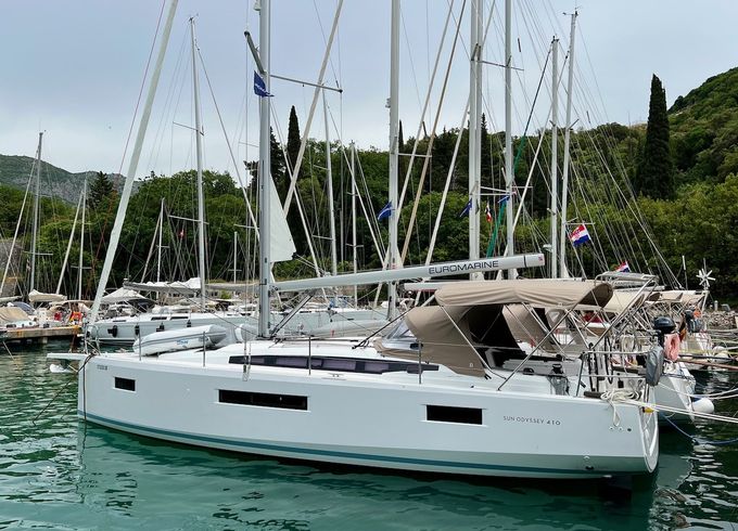 Jeanneau Sun Odyssey 410