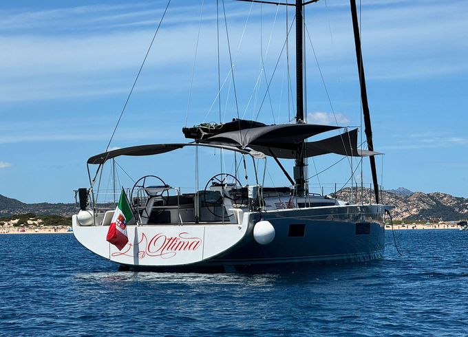 Beneteau First 53