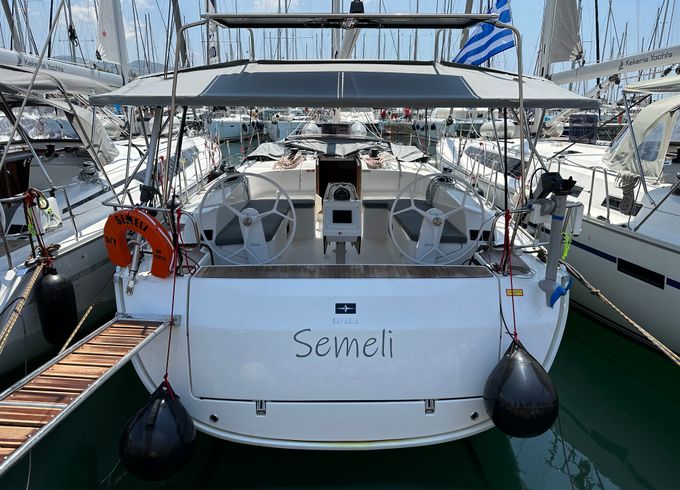 Bavaria Cruiser 46 Style
