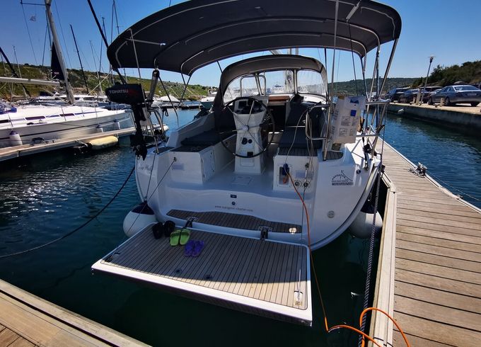 Bavaria Cruiser 36