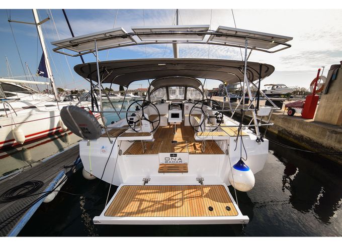 Bavaria C42
