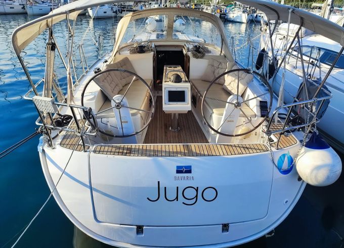 Bavaria Cruiser 37