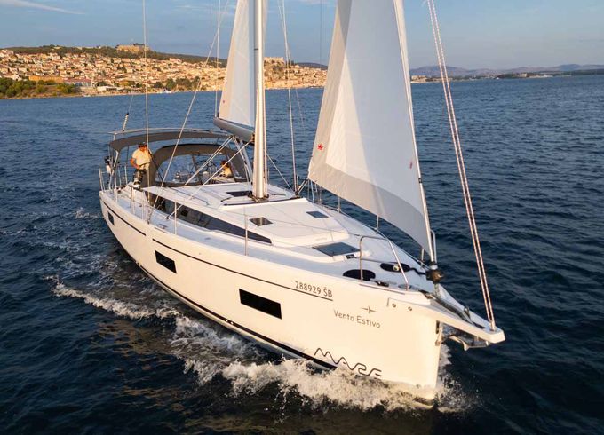 Bavaria C42
