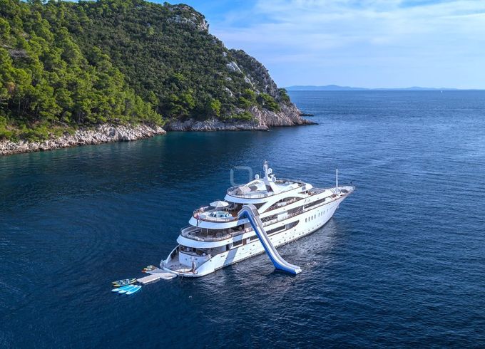 Custom Made Mv Custom Line 52m