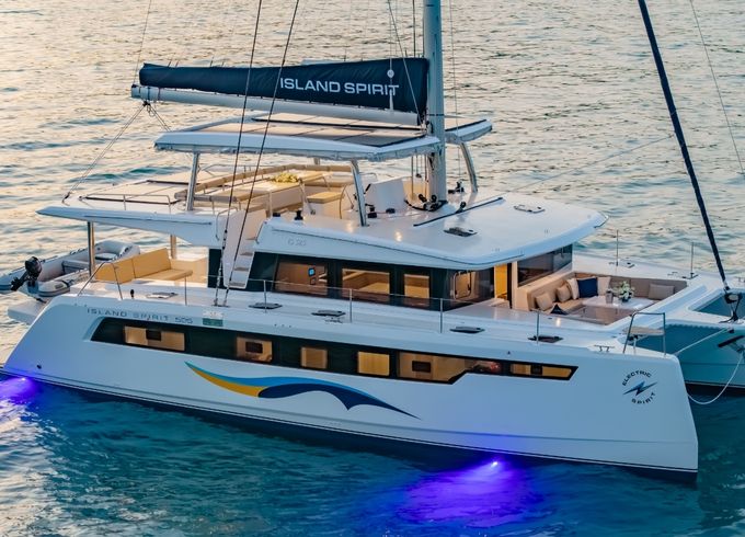 Island Spirit Yachts Island Spirit 525e