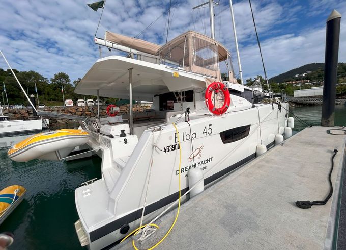 Fountaine Pajot Elba 45