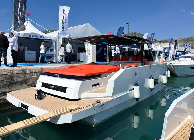 De Antonio Yachts De Antonio D42 Open