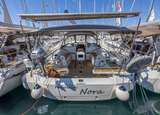 Bavaria C42