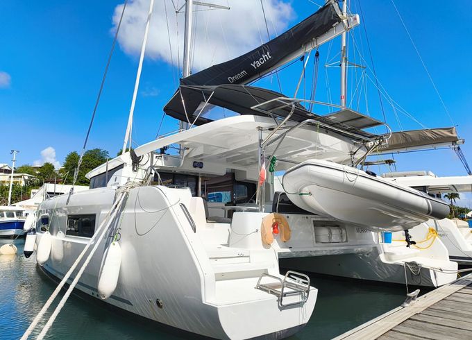 Lagoon 46