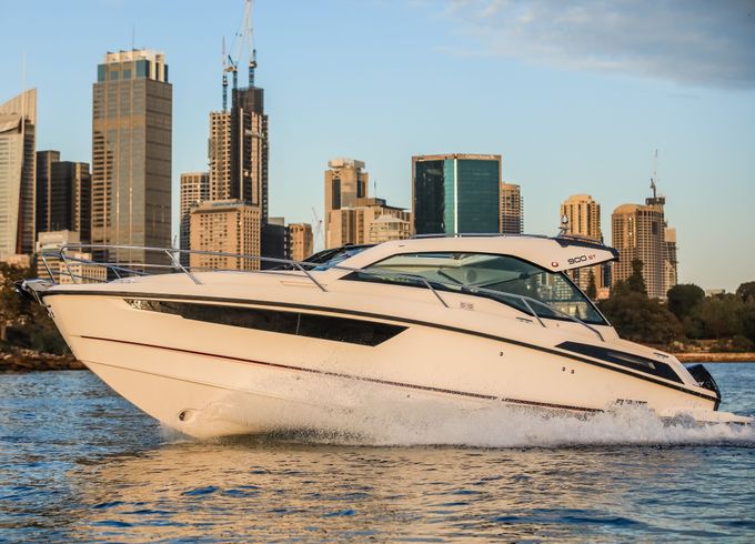 Bella Boats Flipper 900 St