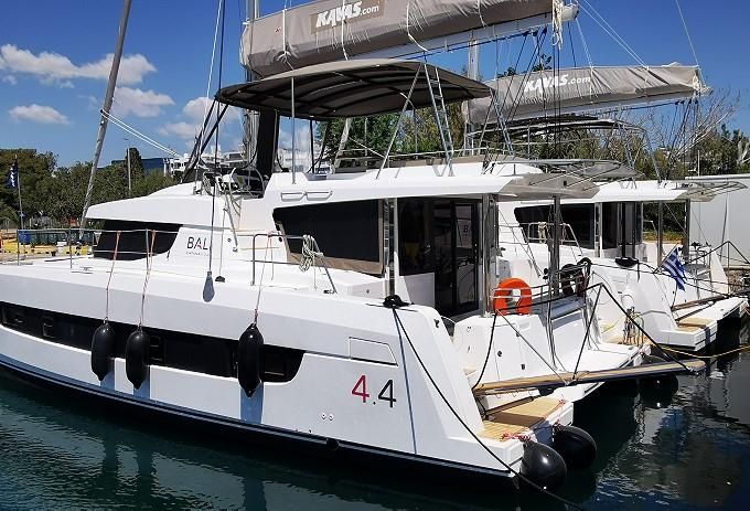 Bali Catamarans Bali 4.4