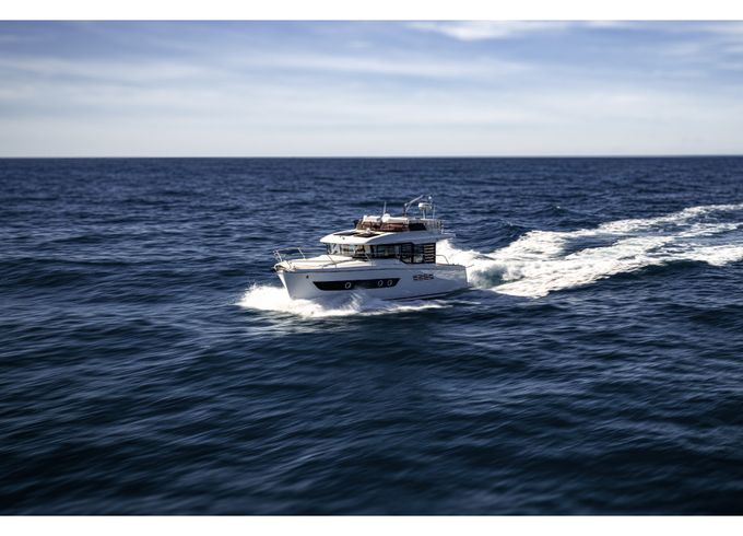 Beneteau Swift Trawler 37 Fly