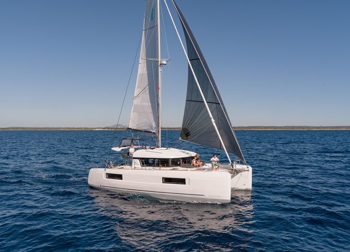 Lagoon 40