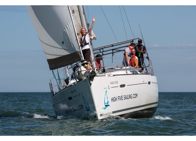 Beneteau Oceanis 43