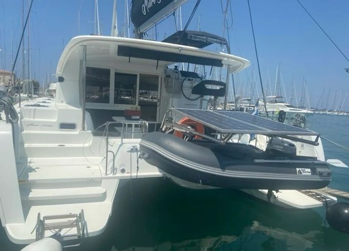 Lagoon 40