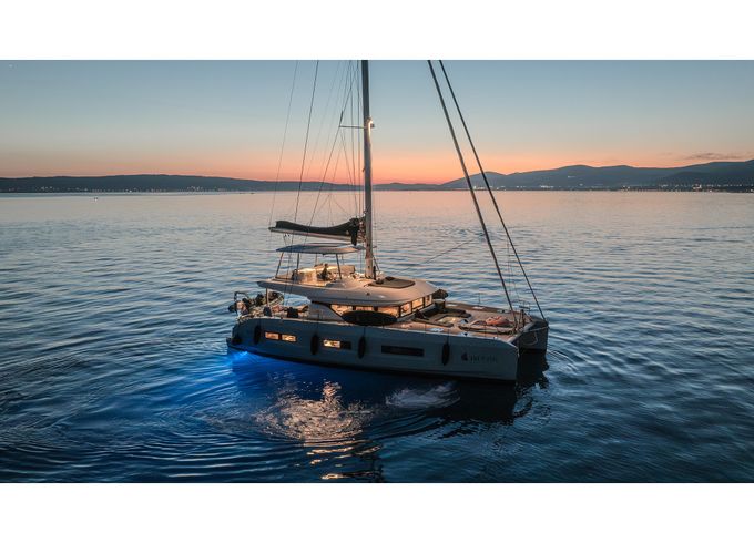 Lagoon 55