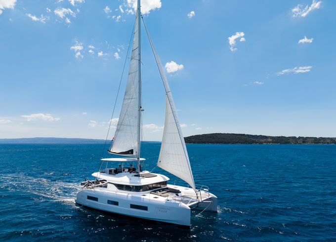 Lagoon 55