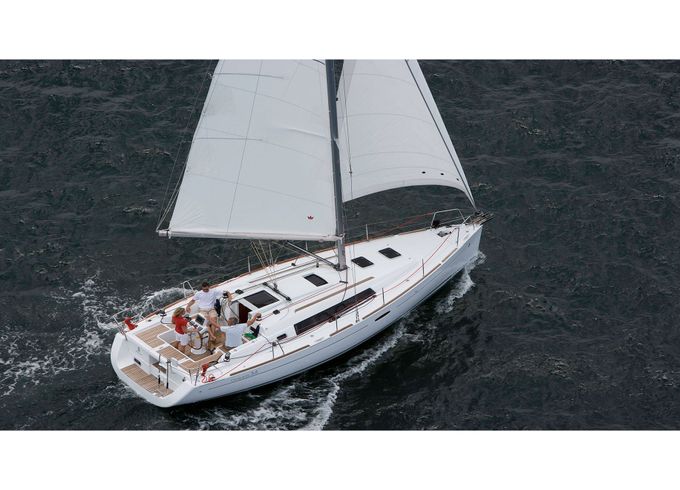 Beneteau Oceanis 34