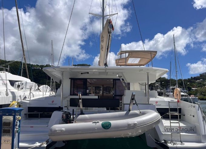 Fountaine Pajot Astrea 42
