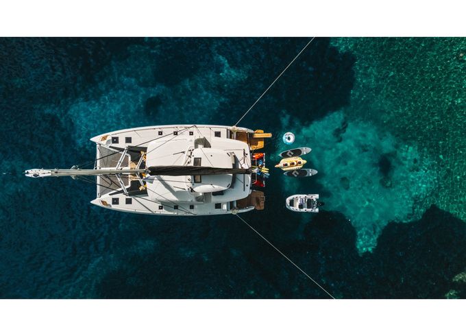 Lagoon 51