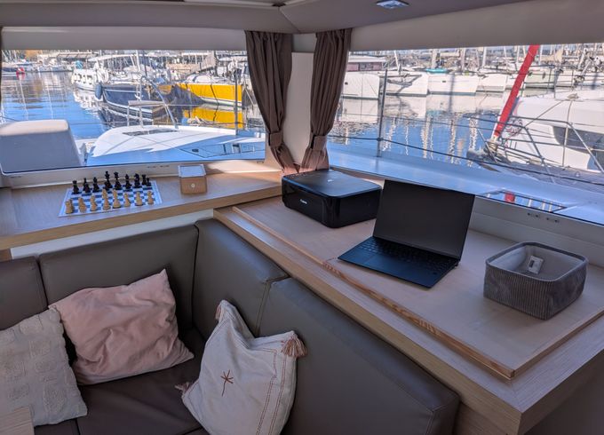 Fountaine Pajot Astrea 42