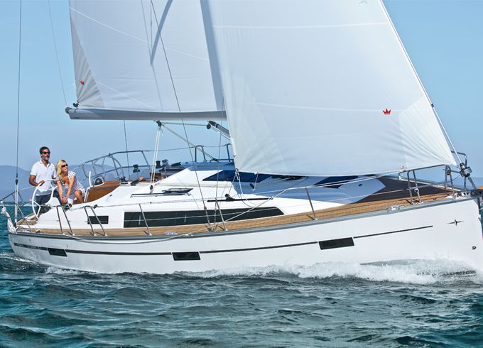 Bavaria Cruiser 37