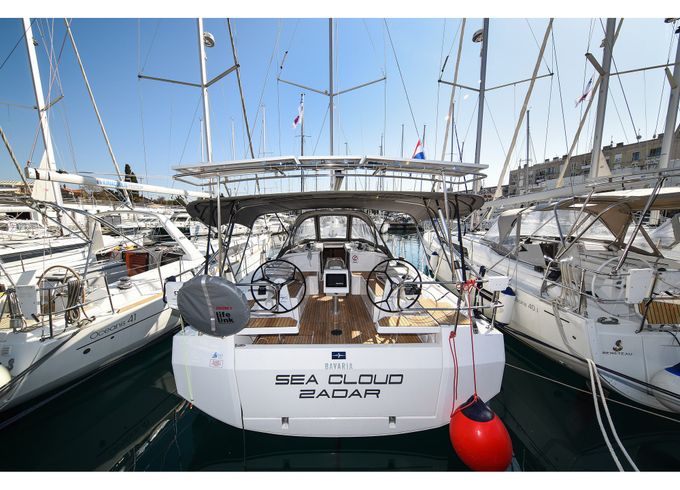 Bavaria C38