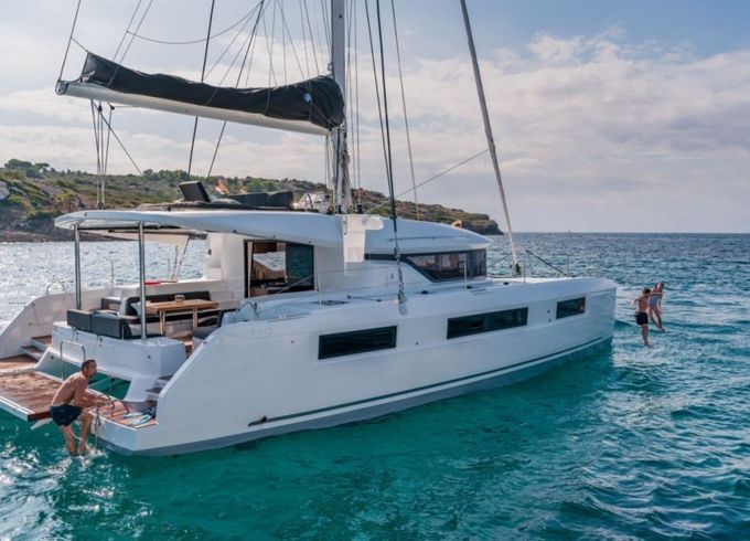 Lagoon 50