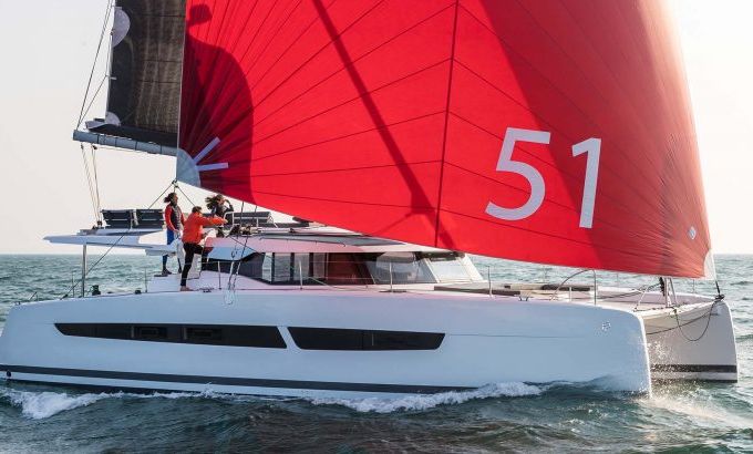 Fountaine Pajot Aura 51 Smart Electric