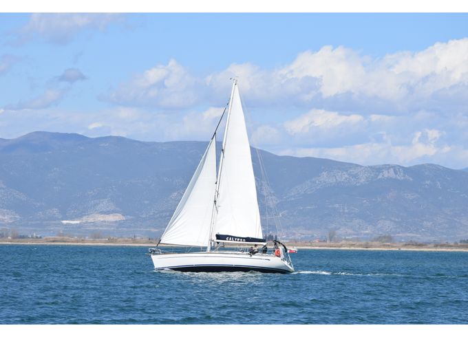 Bavaria 44