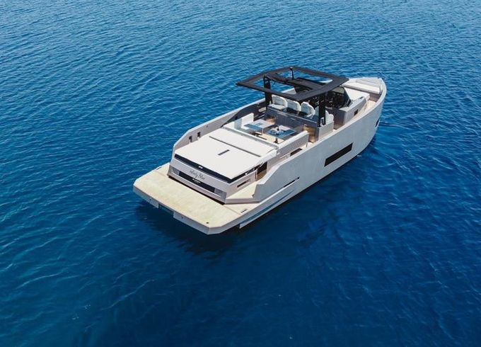 De Antonio Yachts De Antonio 42