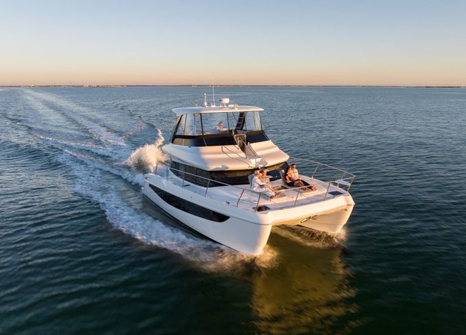 Aquila Boats Aquila 42